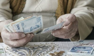 Emeklinin Borcunu Üstlenen Kahraman Banka! Şeker Bank Emekliye Dev Kıyak Geçti