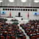 TBMM'DEN ONAYLANDI! Emeklilere 100.000 TL'ye Kadar Maddi Yardım Verilecek! Başvurular Ne Zaman?